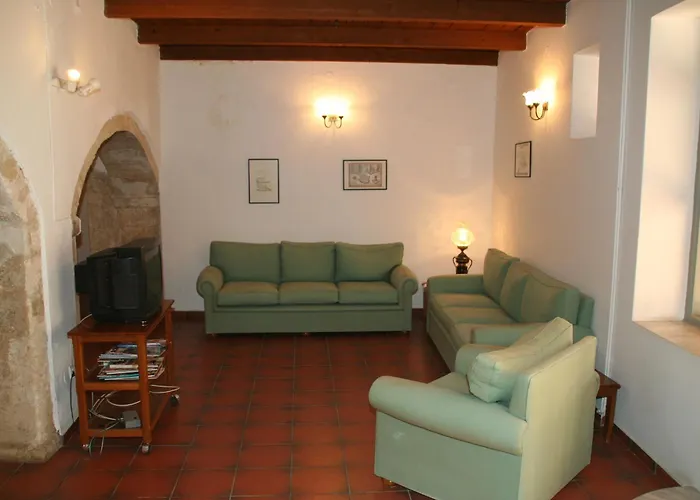 Vecchio Hotel