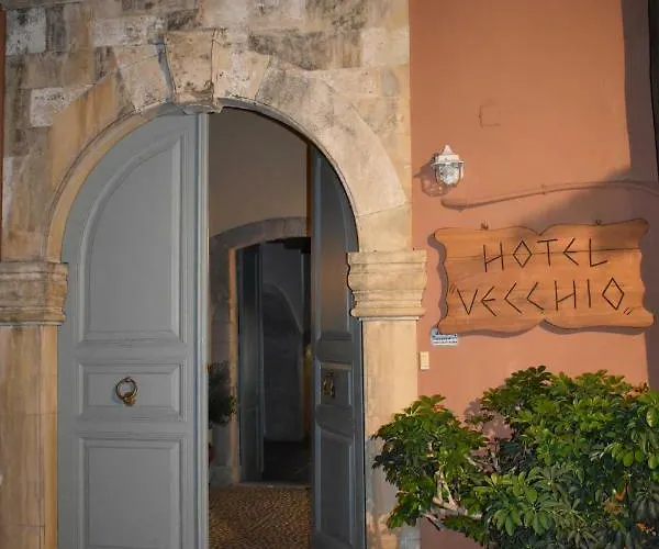 Vecchio Hotel