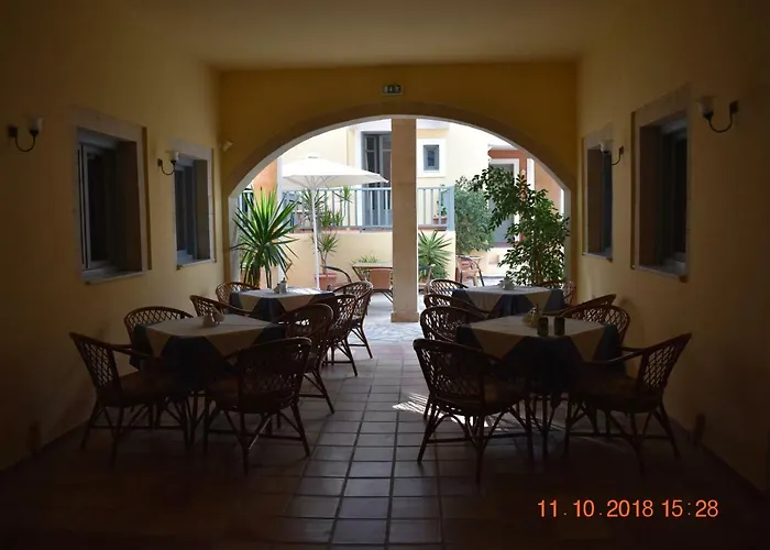 Vecchio Hotel